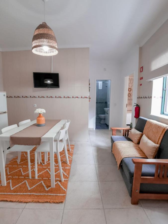 Cantinho Da Praia Apartments Nazaré Esterno foto